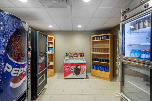  - Comfort Inn & Suites Milford