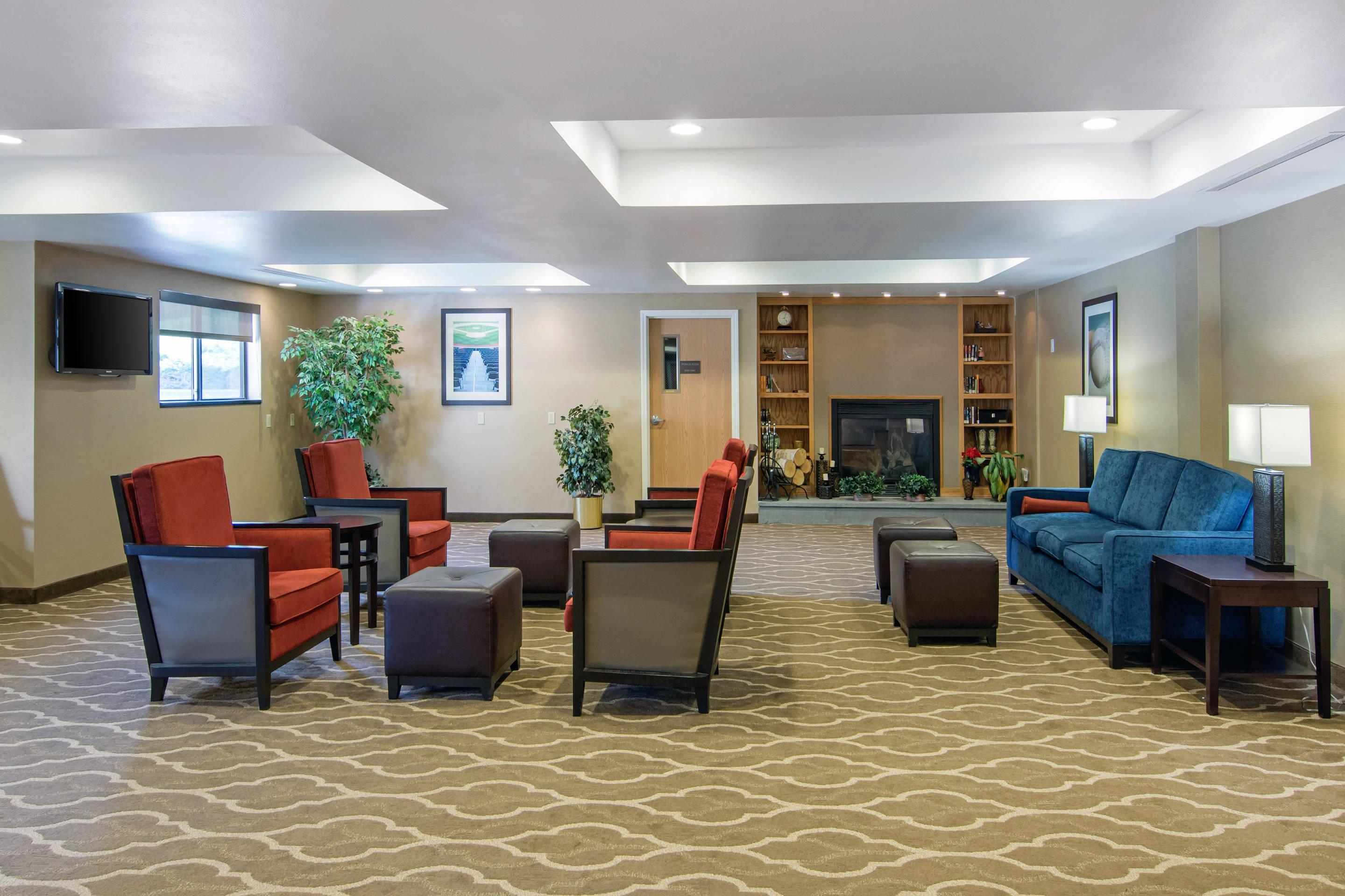 Spacious lobby with sitting area | Comfort Inn & Suites Milford/Cooperstown