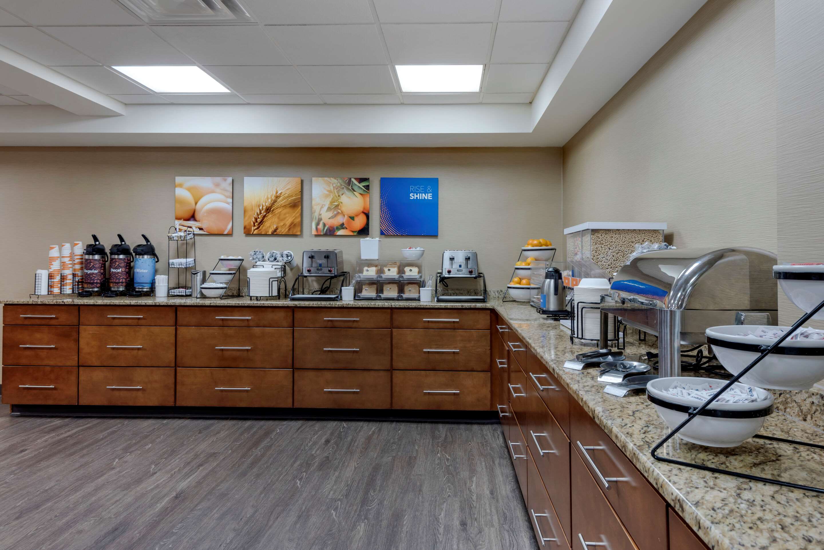 Breakfast bar