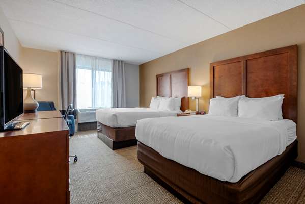  - Comfort Inn The Pointe Niagara Falls