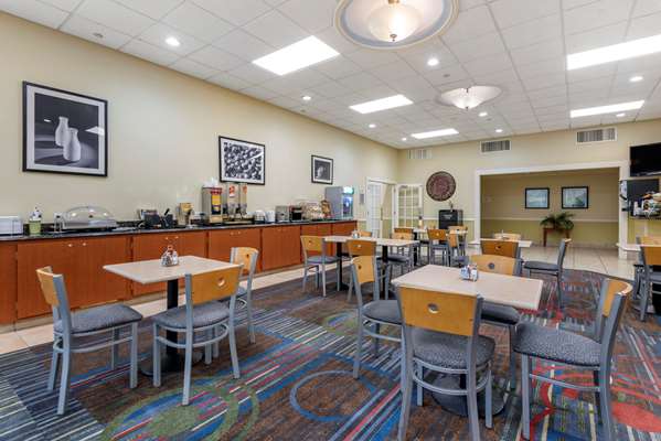 Amenities - Quality Inn & Suites Vestal