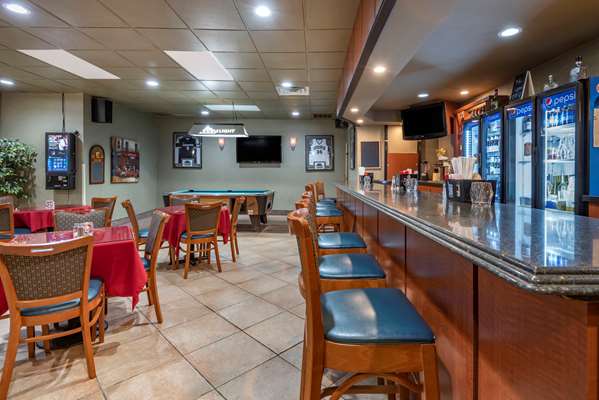 Restaurant - Quality Inn & Suites Vestal