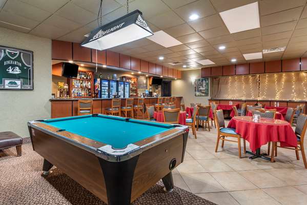 Restaurant - Quality Inn & Suites Vestal