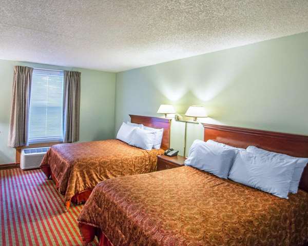  - Rodeway Inn Lakeville