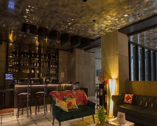  - Paul Hotel New York