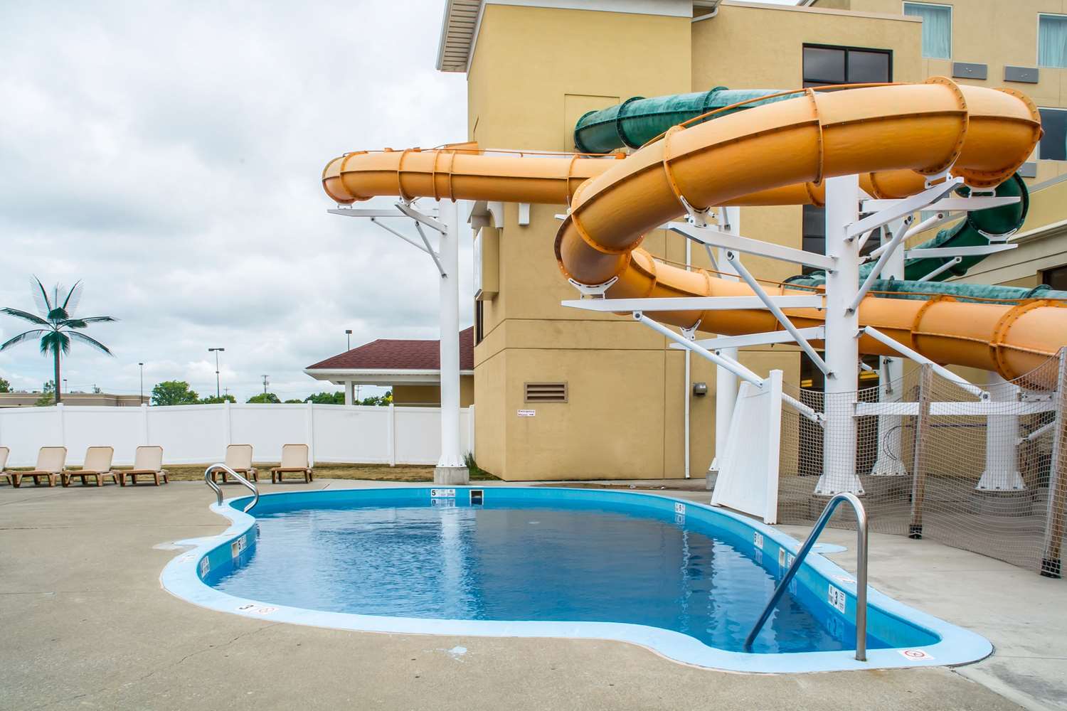 Quality Inn & Suites Palm Island Indoor Waterpark Batavia, NY See