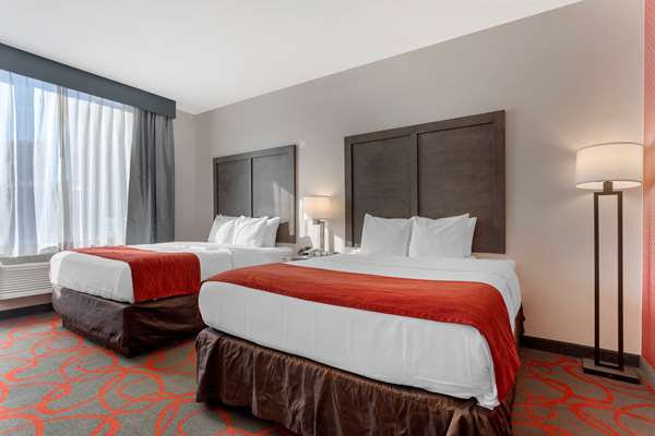  - Comfort Inn & Suites Bronx