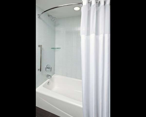  - Cambria Hotel Chelsea New York