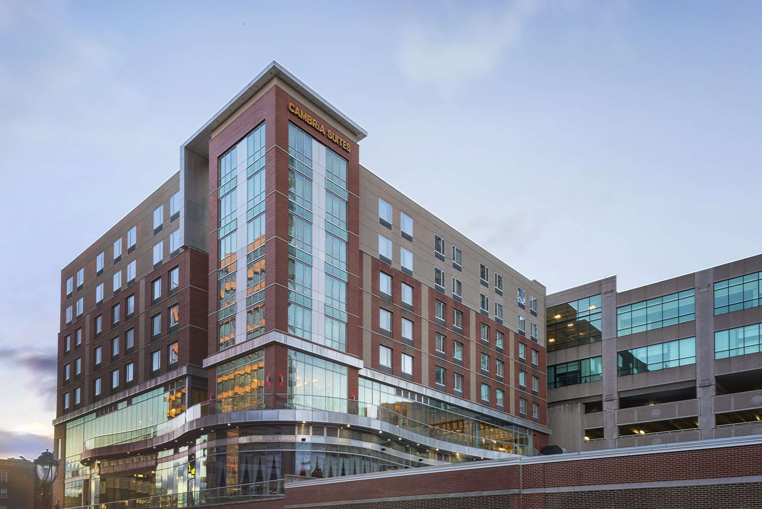 Cambria Hotel & Suites - White Plains Downtown
