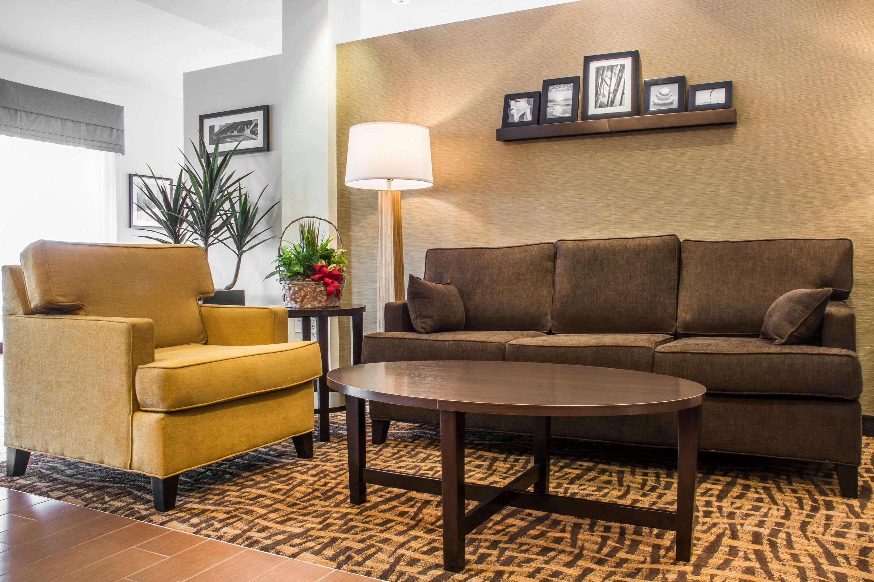 Hotel lobby | Sleep Inn & Suites Airport