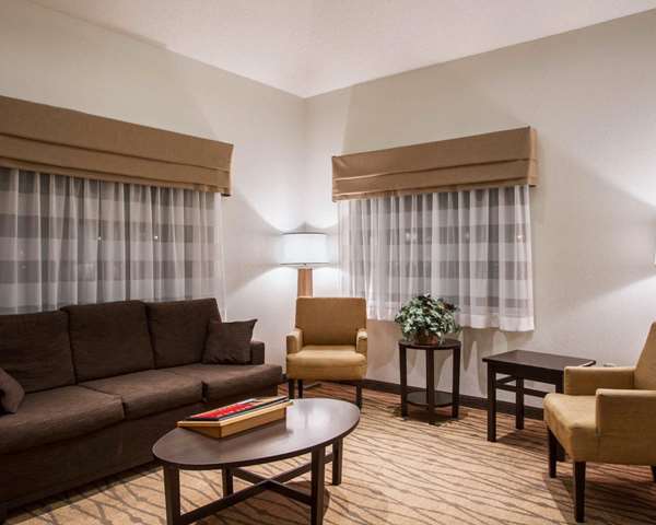  - Sleep Inn Buffalo Airport Cheektowaga