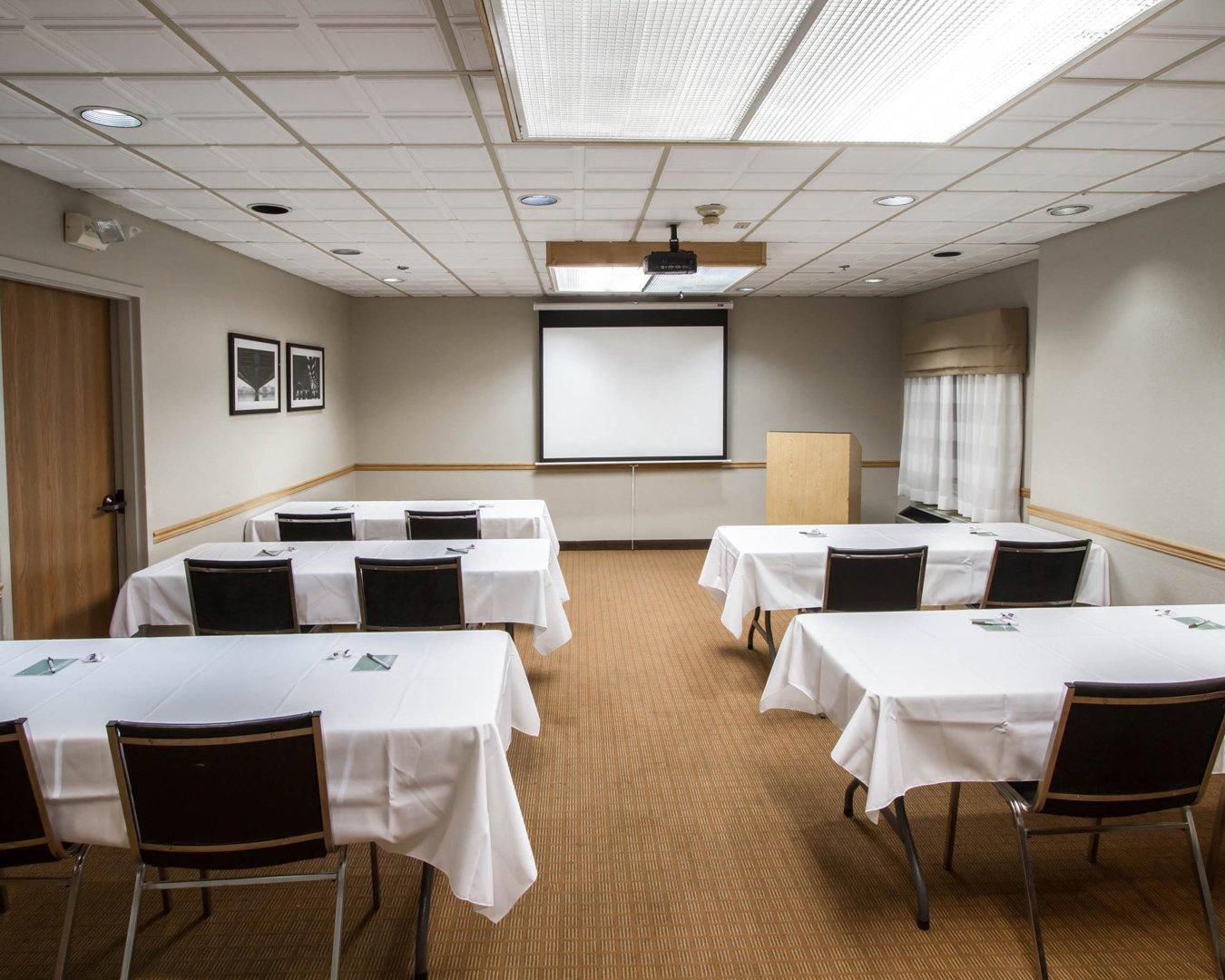 Meeting room | Sleep Inn & Suites Buffalo Airport