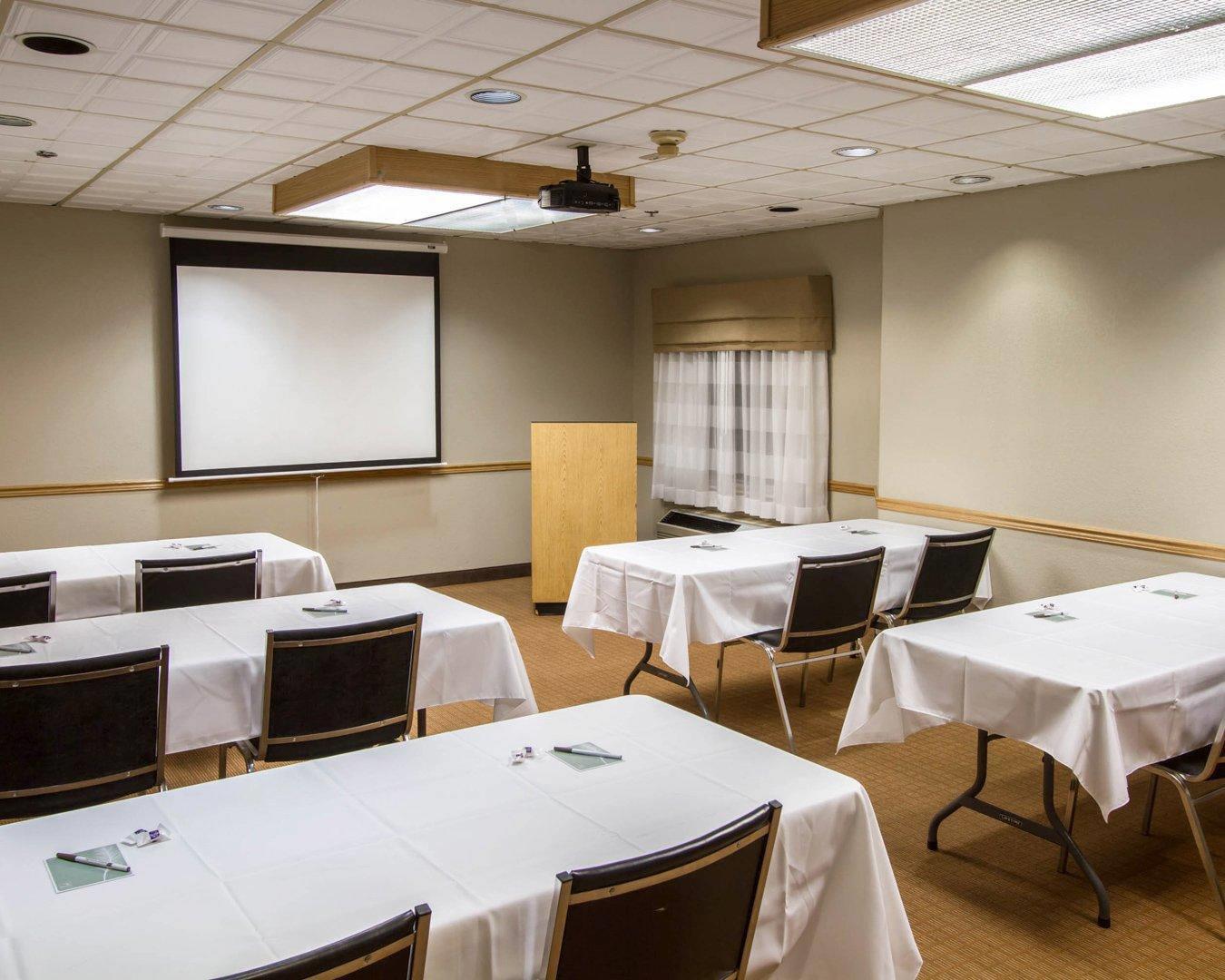 Meeting room | Sleep Inn & Suites Buffalo Airport