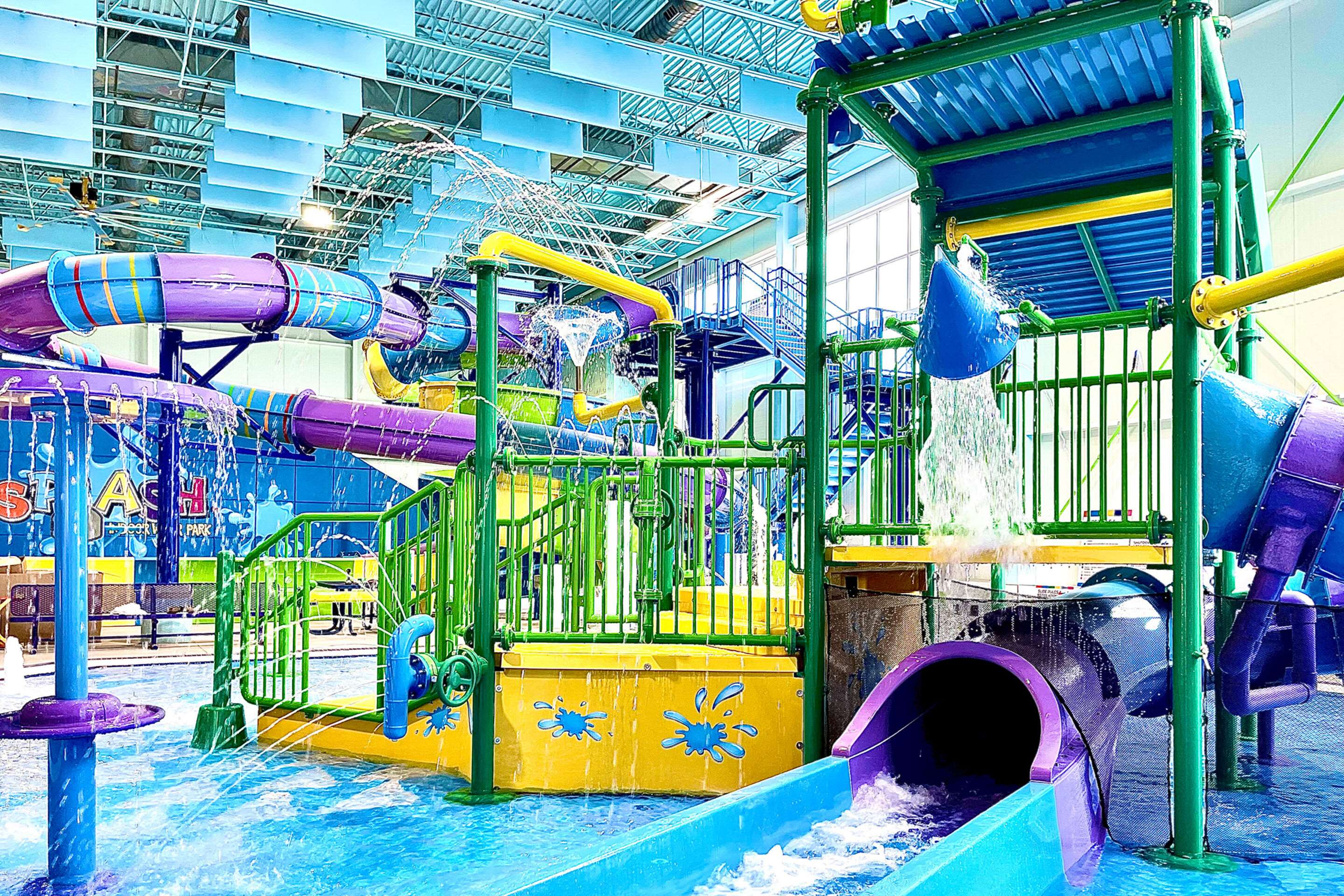 Splash Zone Slides | Clarion Hotel & Suites Riverfront Oswego