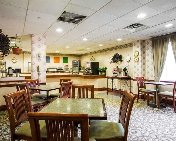 Amenities - Comfort Inn & Suites Hawthorne