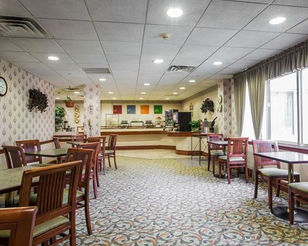 Amenities - Comfort Inn & Suites Hawthorne