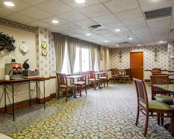 Amenities - Comfort Inn & Suites Hawthorne