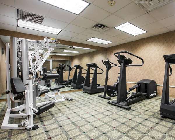 Fitness/ Exercise Room - Comfort Inn & Suites Hawthorne