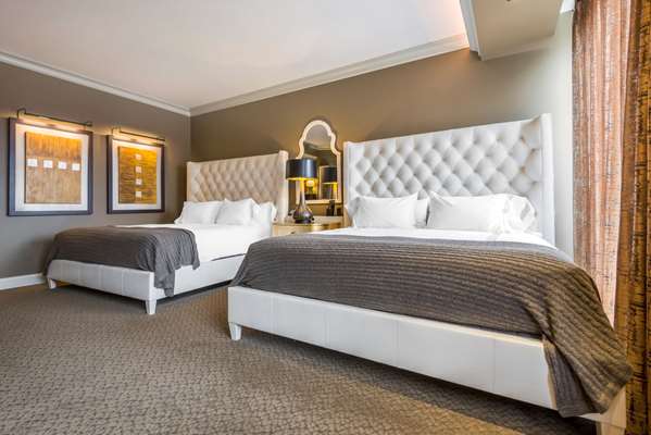 Suite - Curtiss Hotel Downtown Buffalo