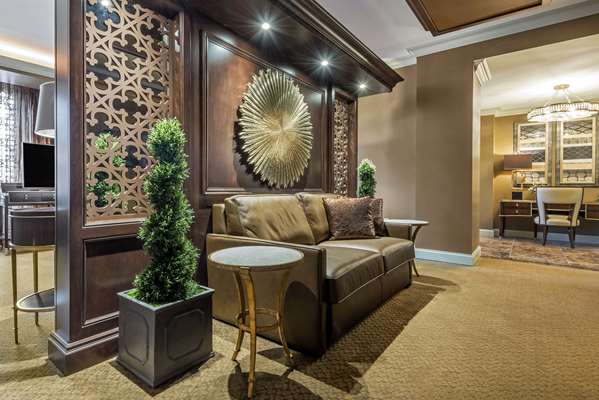 Suite - Curtiss Hotel Downtown Buffalo