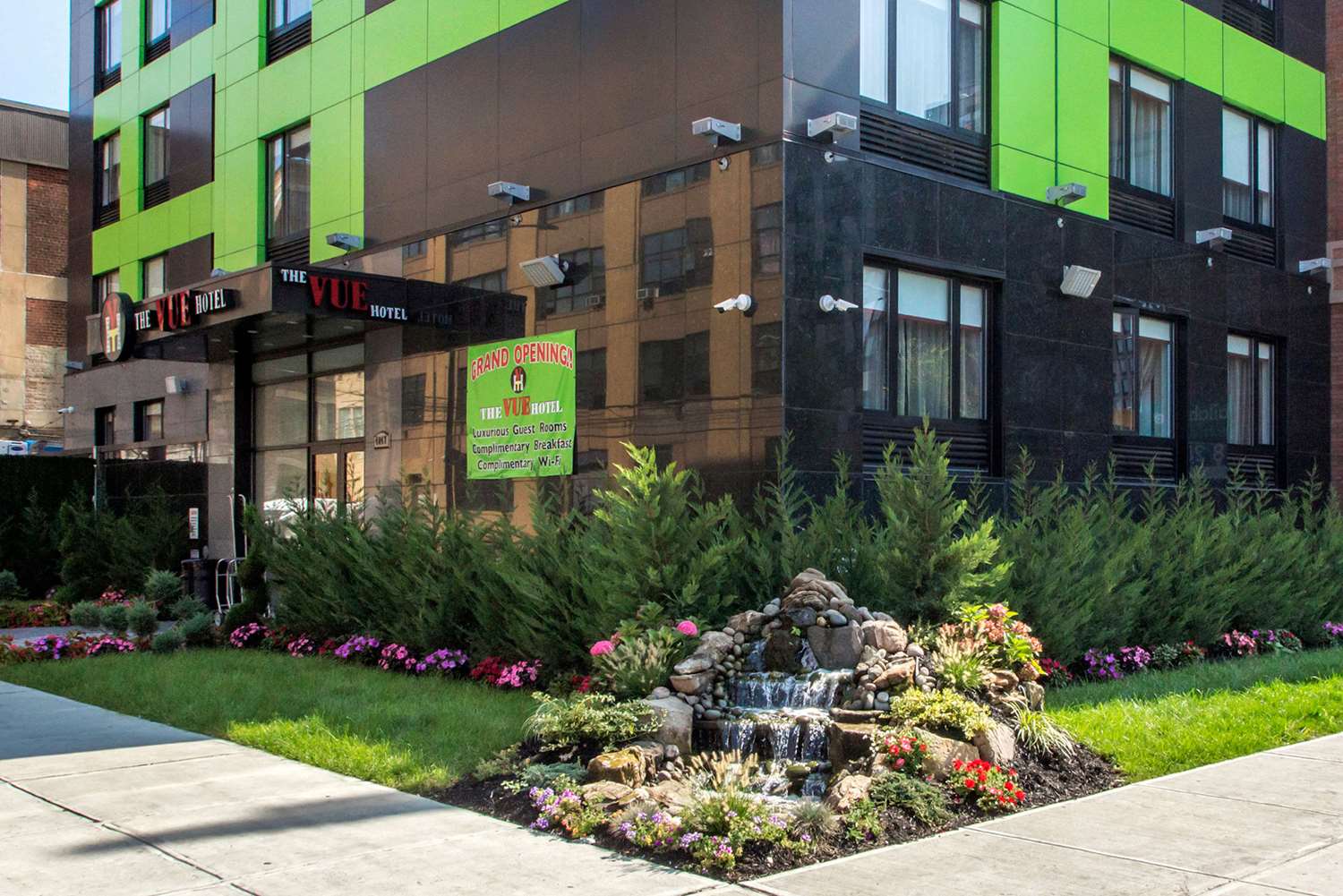 Vue Hotel Long Island City, NY See Discounts