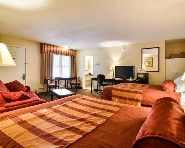 Suite - Rodeway Inn Weedsport - I-90, Exit 40