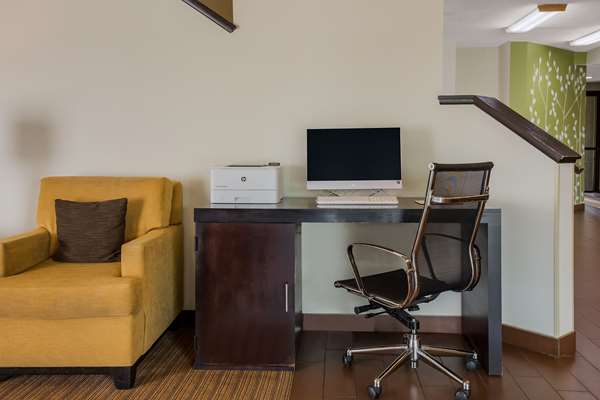 Conference Area - Sleep Inn Bolivar