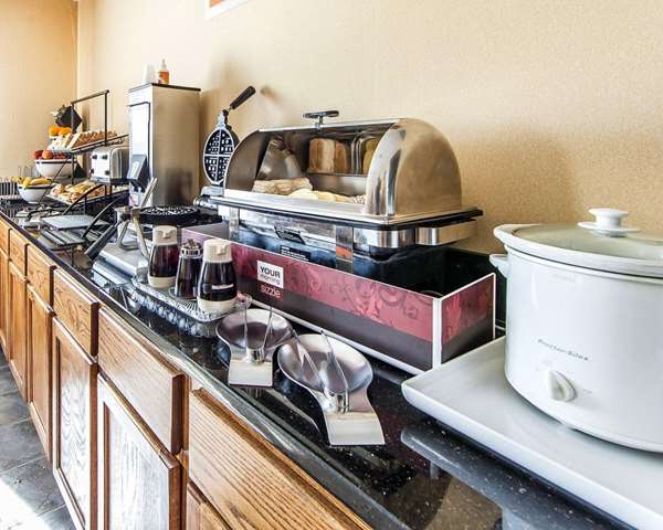 Amenities - Quality Inn Seaman