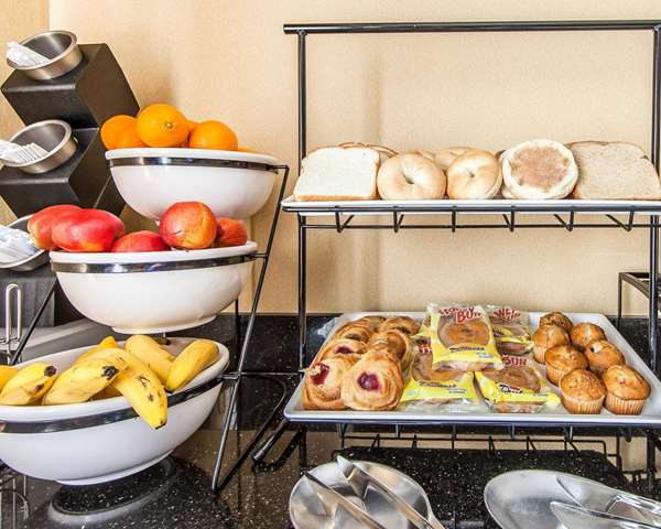 Amenities - Quality Inn Seaman