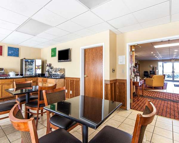 Amenities - Quality Inn Seaman