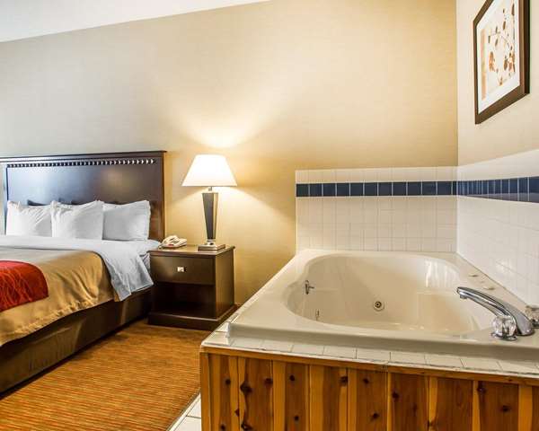 Suite - Quality Inn Greenville