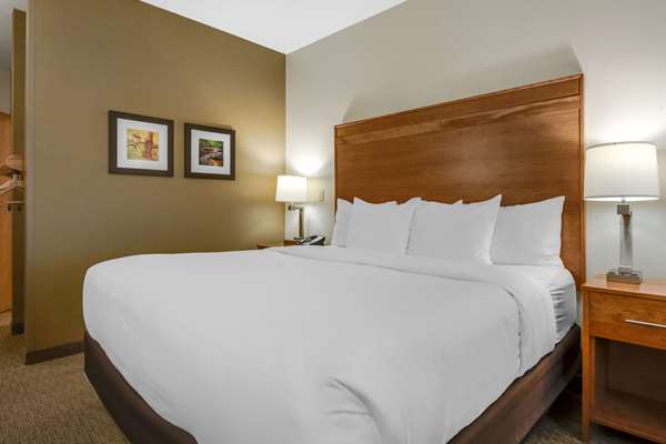  - Comfort Inn Millersburg