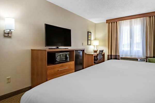  - Comfort Inn Millersburg