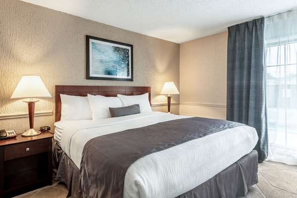Suite - Blu Hotel Blue Ash - I-275, Exit 47
