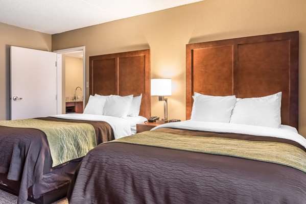 Suite - Comfort Inn Piqua - I-75, Exit 82