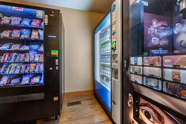  - Comfort Inn Bellville - I-71, Exit 165