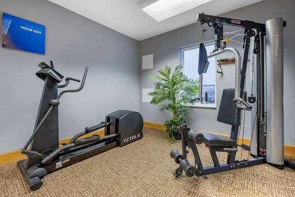 Fitness/ Exercise Room - Comfort Inn Bellville - I-71, Exit 165
