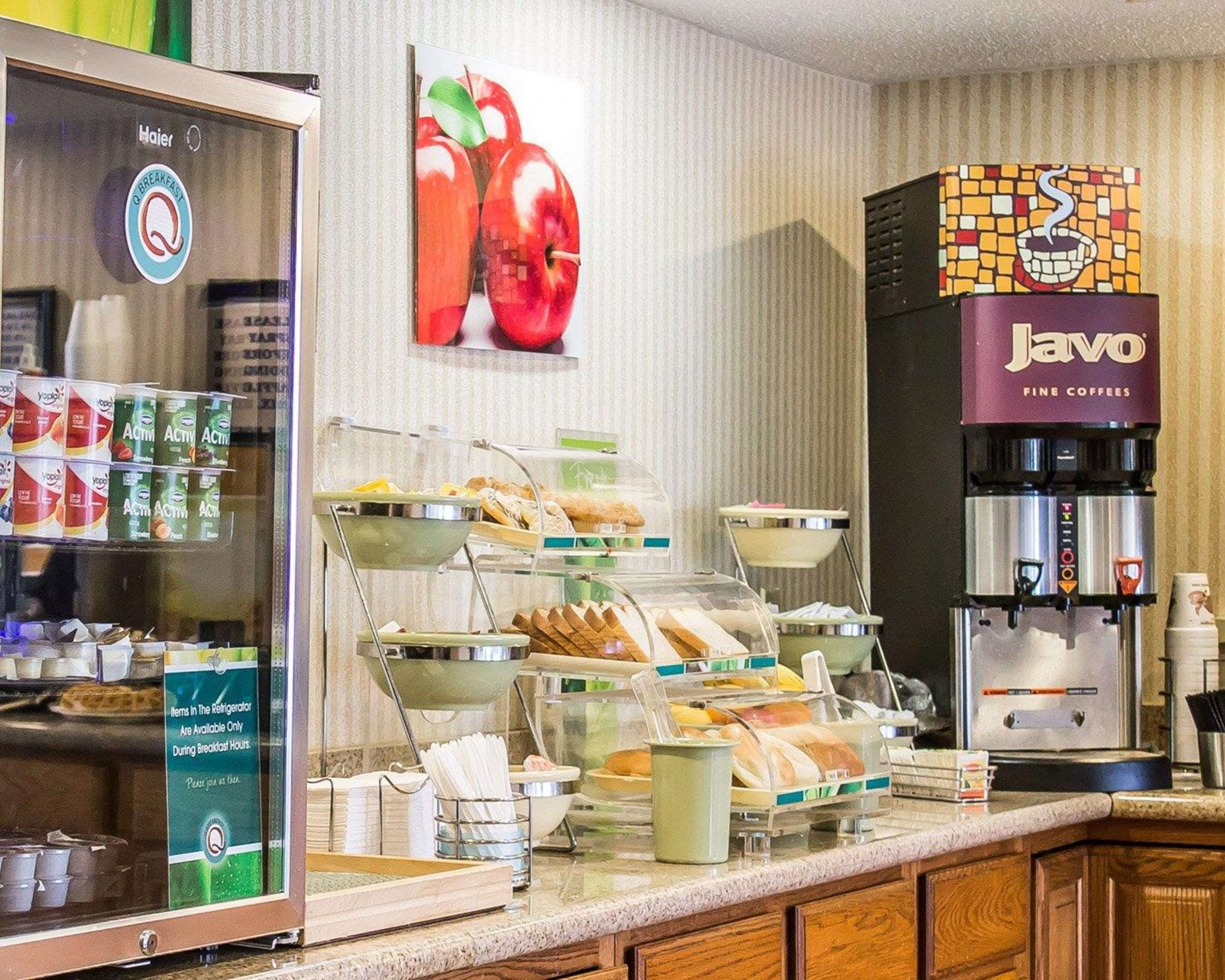 Free full breakfast | Quality Inn Elyria