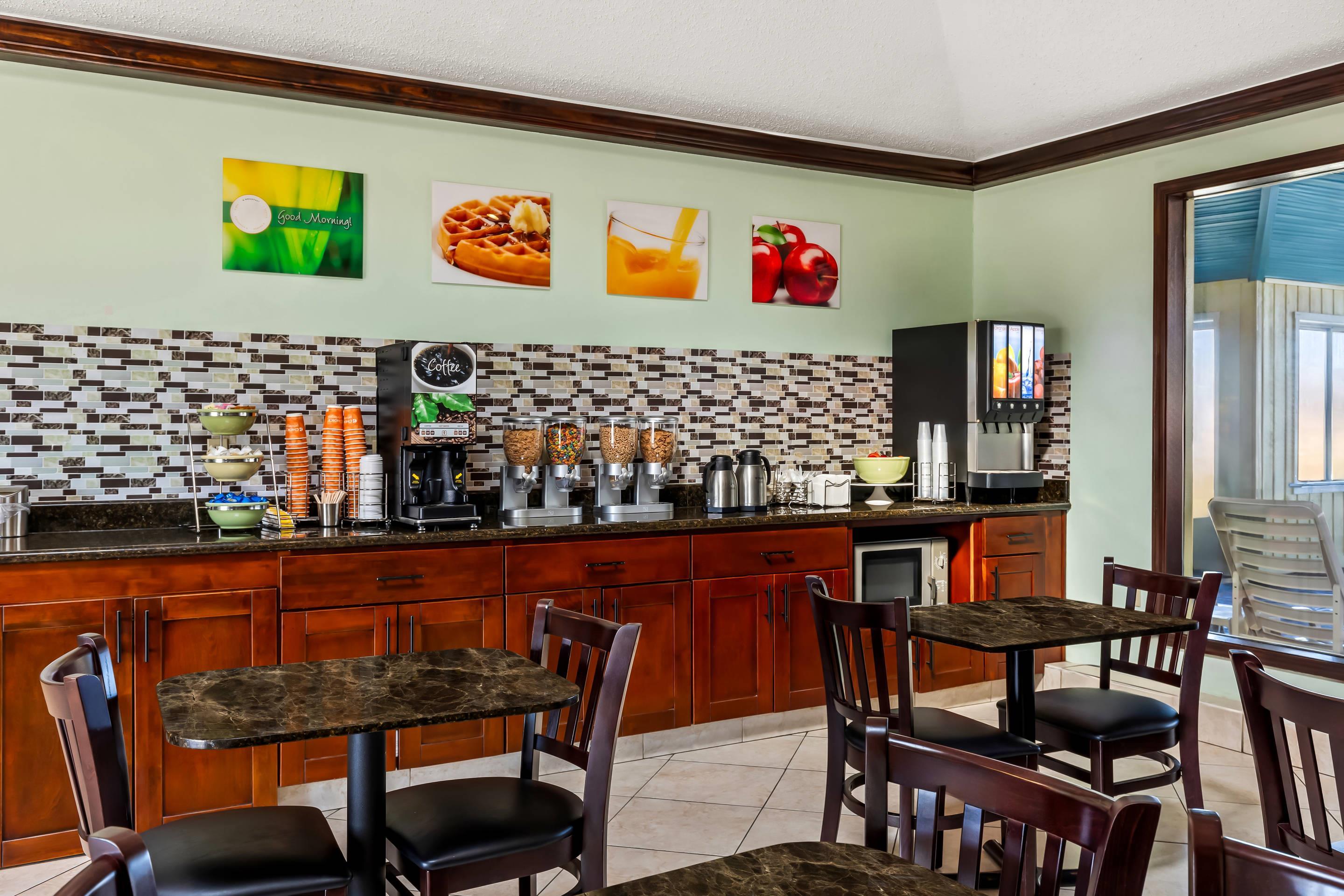 Breakfast area | Quality Inn & Suites