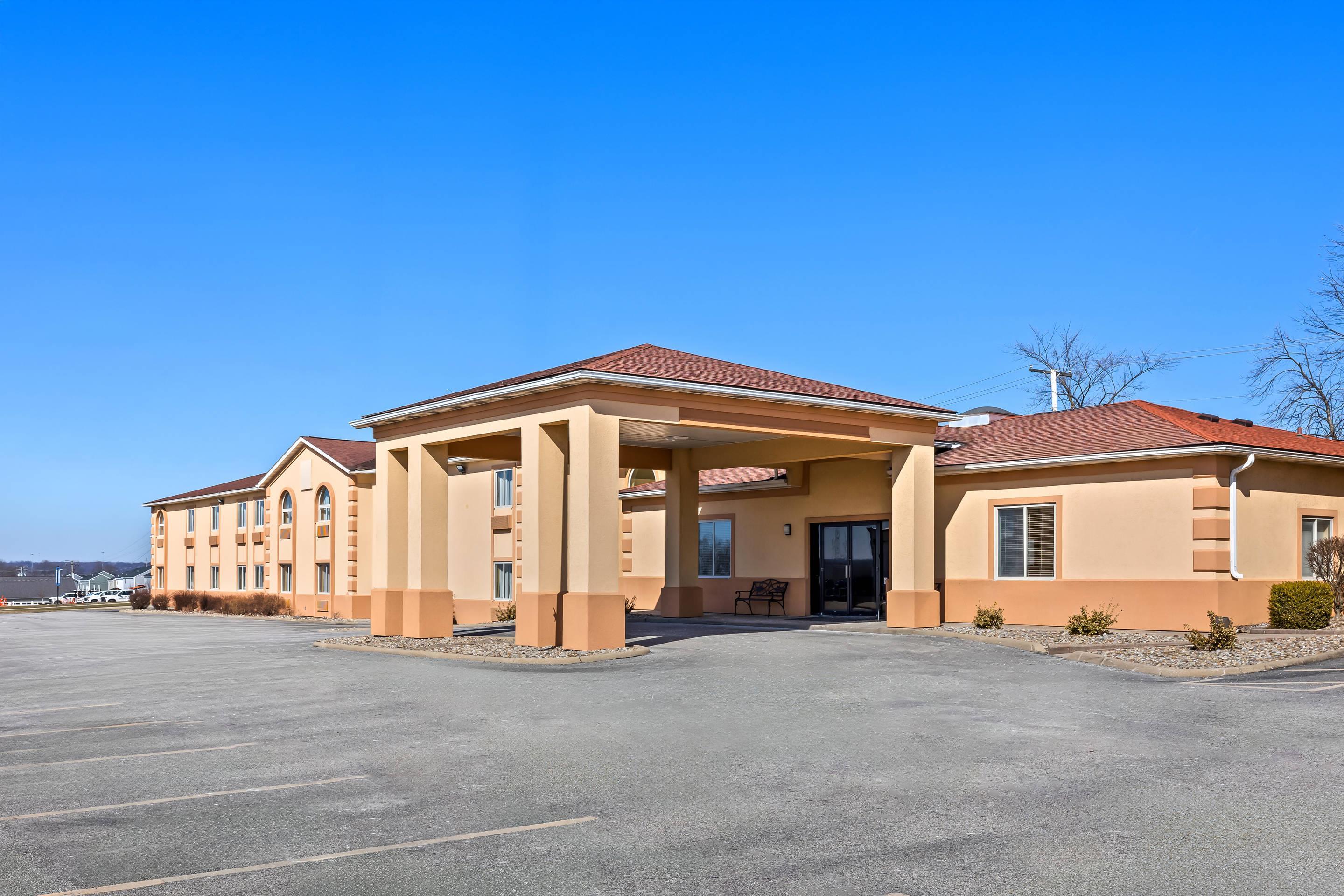 Hotel exterior | Quality Inn & Suites