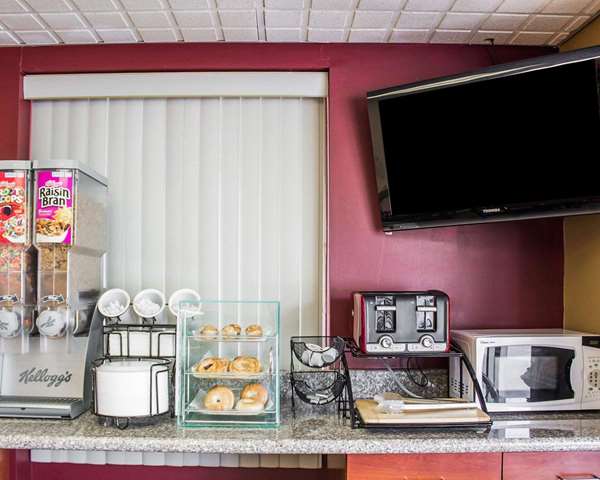 Amenities - Econo Lodge West Columbus - I-70, Exit 94