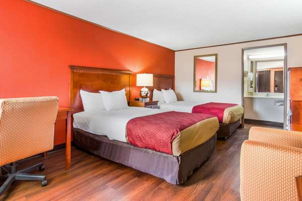  - Econo Lodge Norwalk