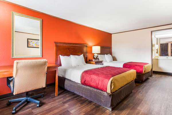  - Econo Lodge Norwalk