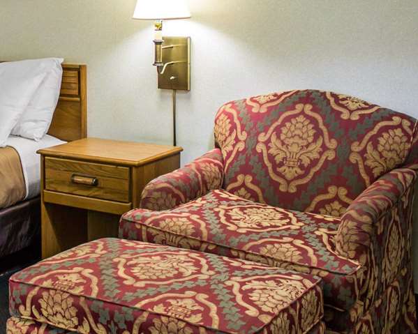  - Econo Lodge Wooster