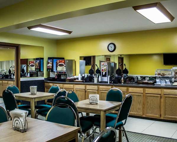 Amenities - Econo Lodge Wooster