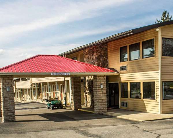 Exterior view - Econo Lodge Wooster