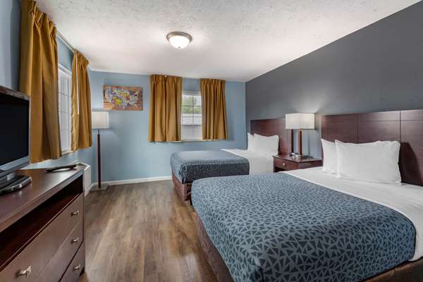 Suite - Econo Lodge Cedar Point South Sandusky