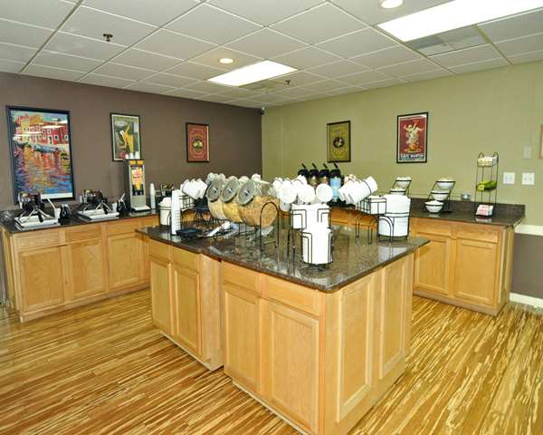Amenities - Comfort Inn Sandusky