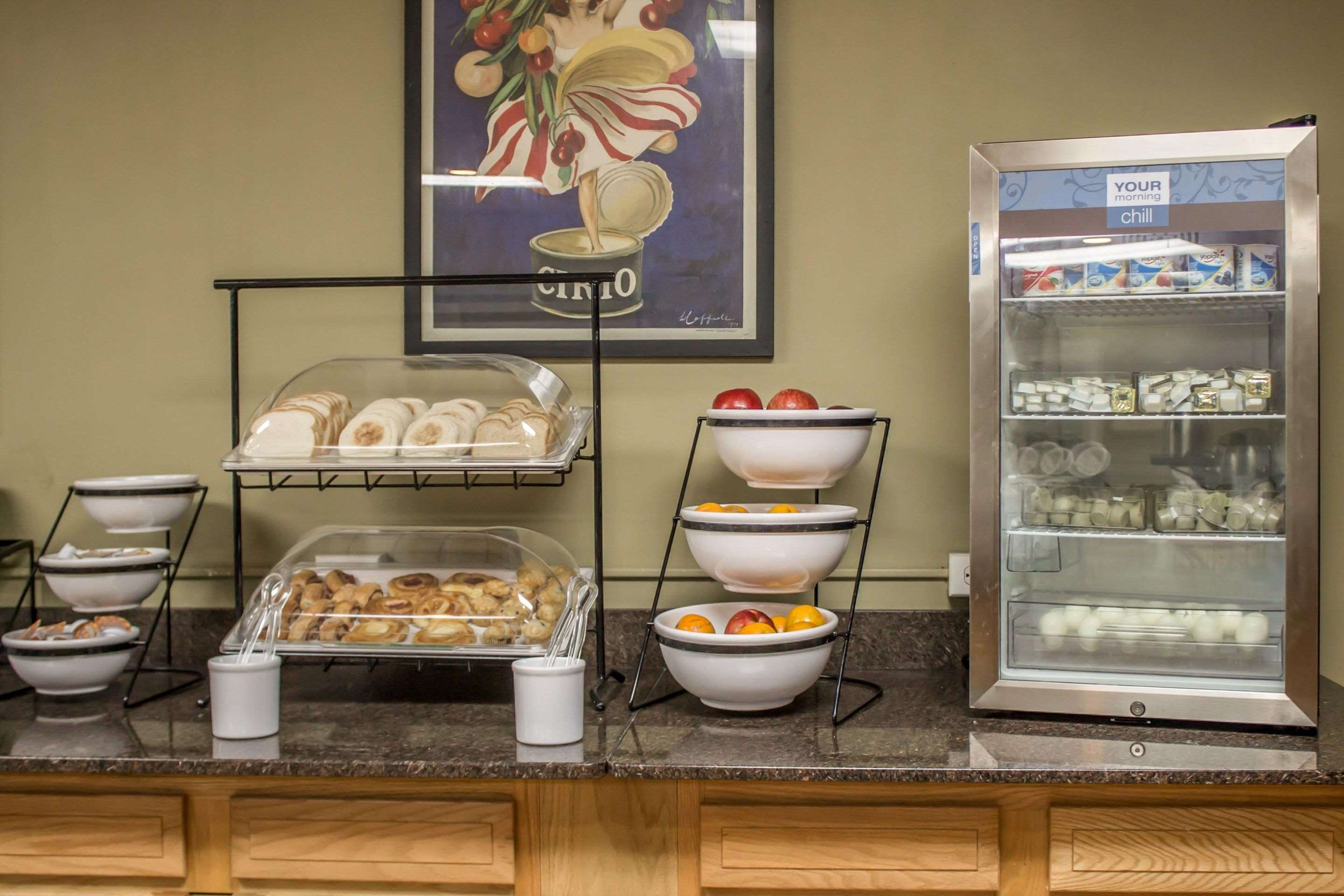 Free continental breakfast