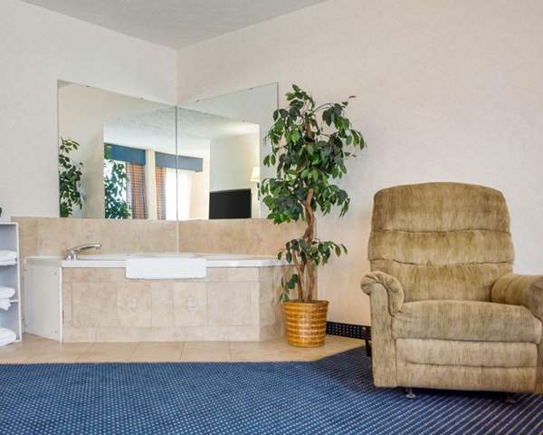 Suite - Comfort Inn Piketon